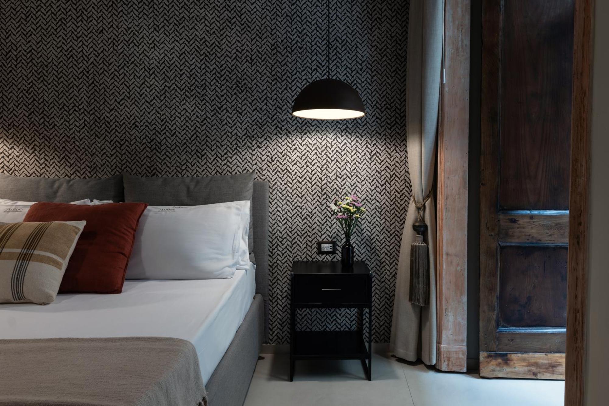 Aledo Boutique Apartments Napoli Bagian luar foto