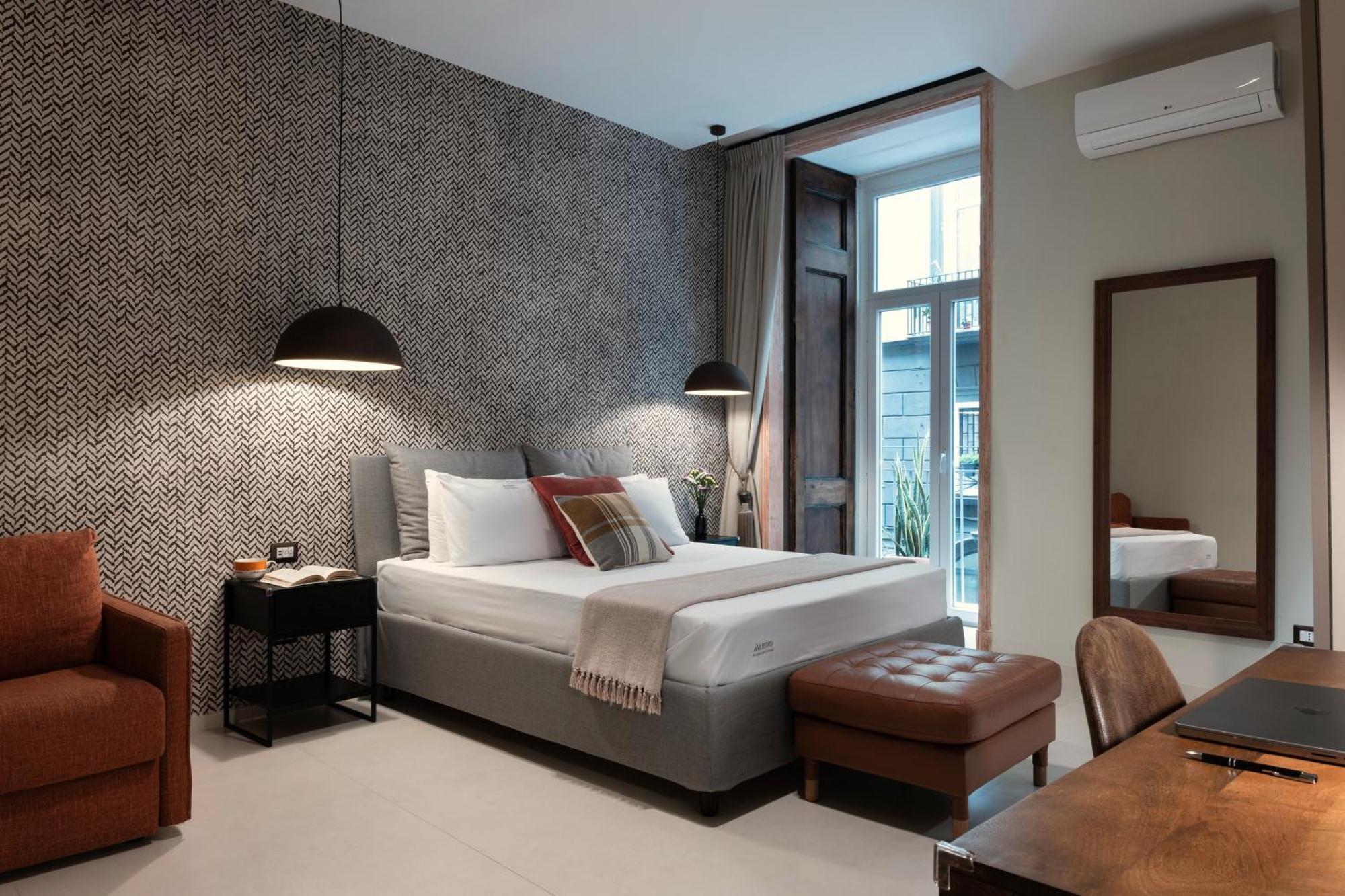 Aledo Boutique Apartments Napoli Bagian luar foto